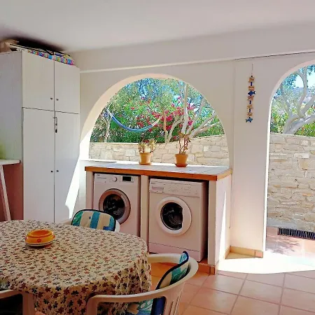 Holiday home Callisto Houses Marpissa