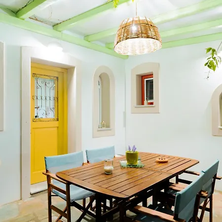 Callisto Houses Marpissa