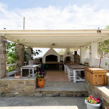 Callisto Houses Holiday home Marpissa