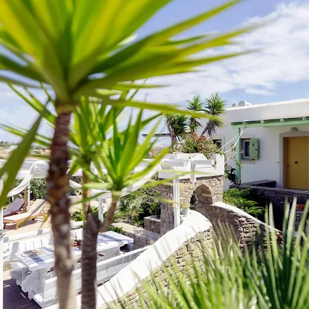 Callisto Houses Holiday home