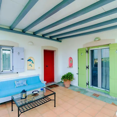 Callisto Houses Holiday home
