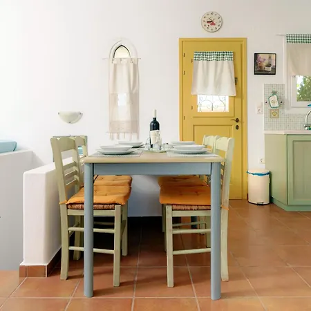 Callisto Houses Holiday home
