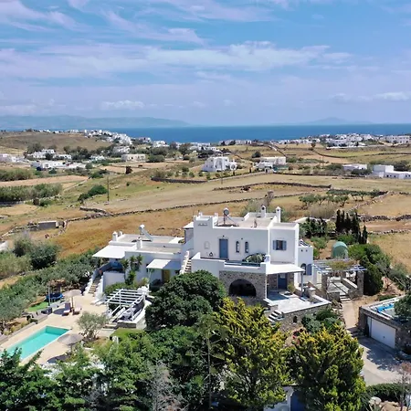 Callisto Houses Holiday home *